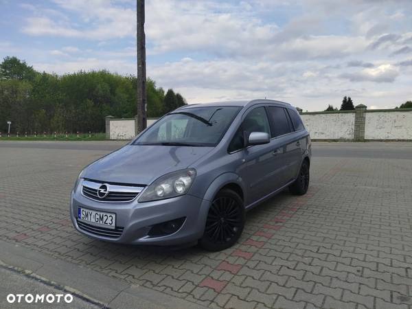 Opel Zafira 1.6 ECOFLEX Family - 1