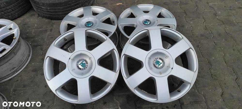 FELGI ALUMNIOWE 5X112 16'  6.5J ET50 1Z0601025B SKODA OCTAVIA II - 1