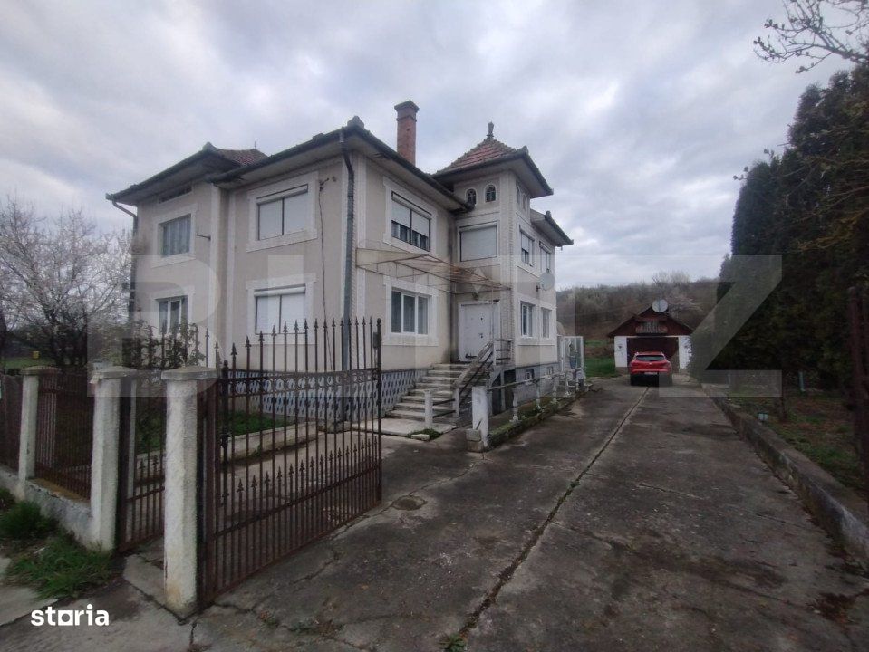 EXCLUSIVITATE! Casa 6 camere, 200 mp+10 ari teren, zona Galati Bistrit - Imagine principală: 1/14