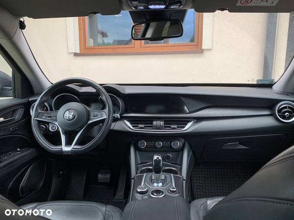 Alfa Romeo Stelvio 2.0 Turbo Super Q4 - 12