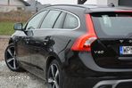 Volvo V60 D3 Geartronic R-Design - 25