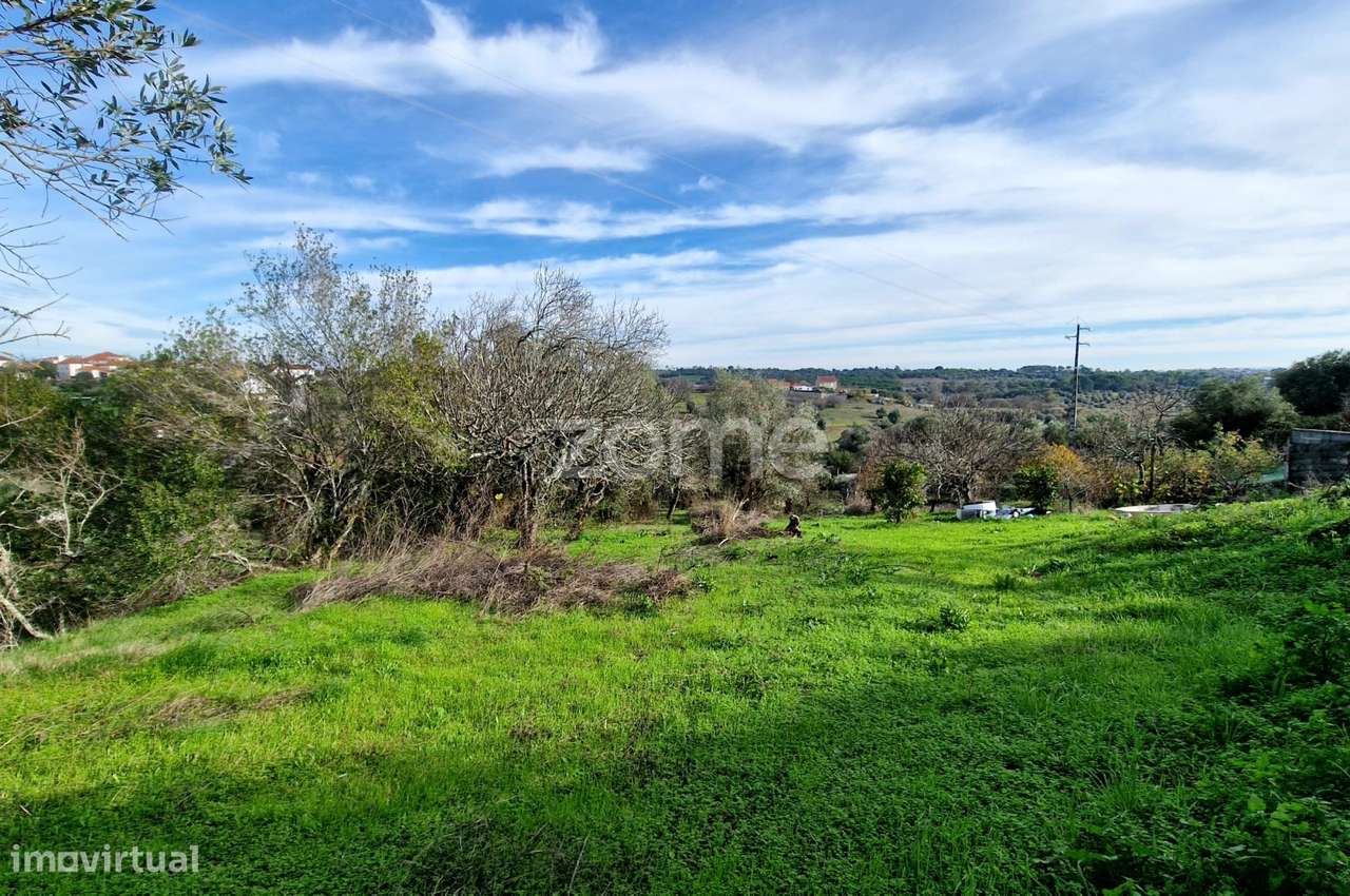 Terreno Rustico com 1120m2 - Grande imagem: 3/23