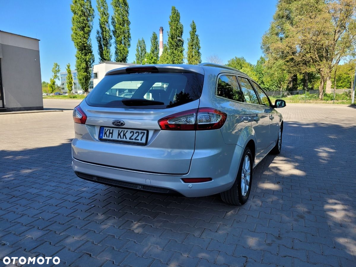 Ford Mondeo 2.0 TDCi Titanium - 10