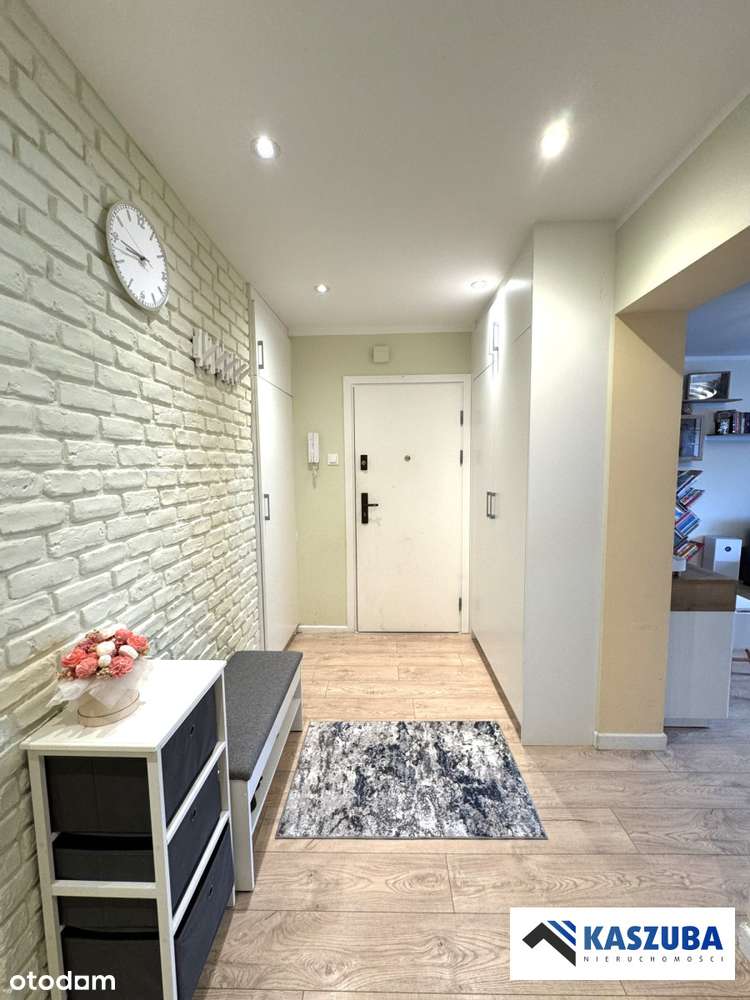 Zacisze duże 3 pok 2 piętro z klimatyzacją balkon-2