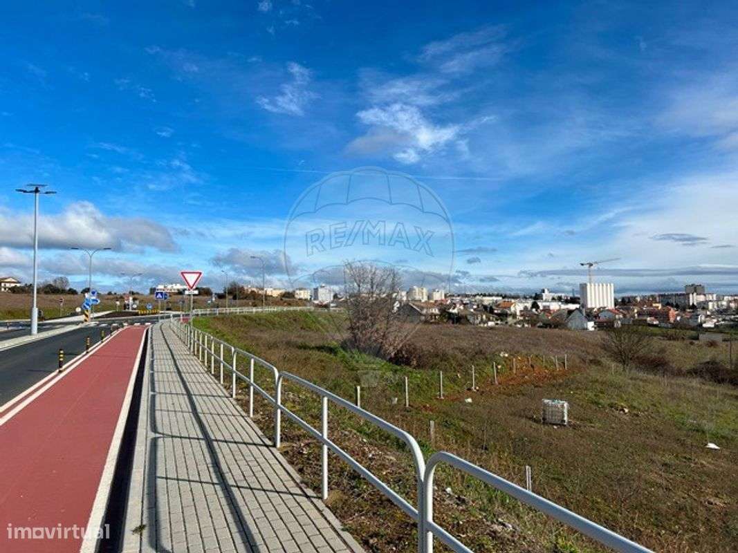 Terreno  para venda - Grande imagem: 3/7