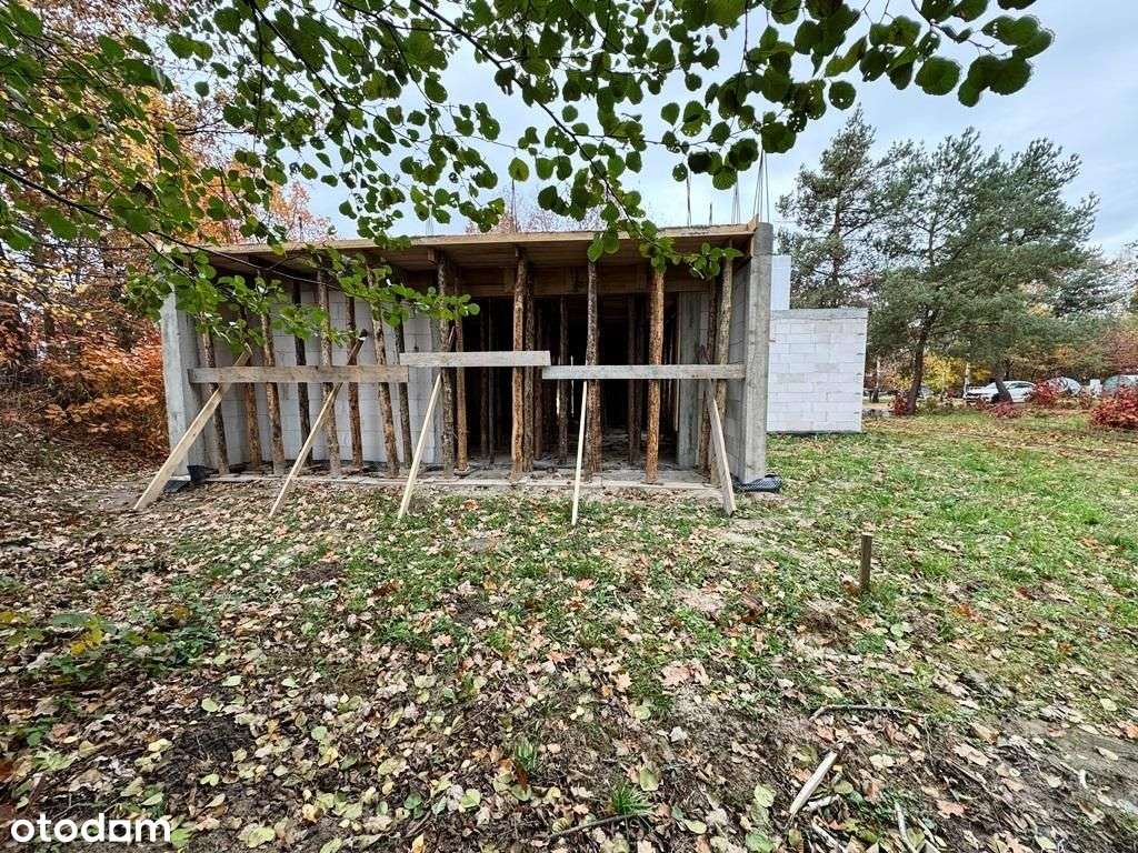 Nowoczesny dom na urokliwej działce 9 ar / Garaż - Pełny obrazek: 5/12