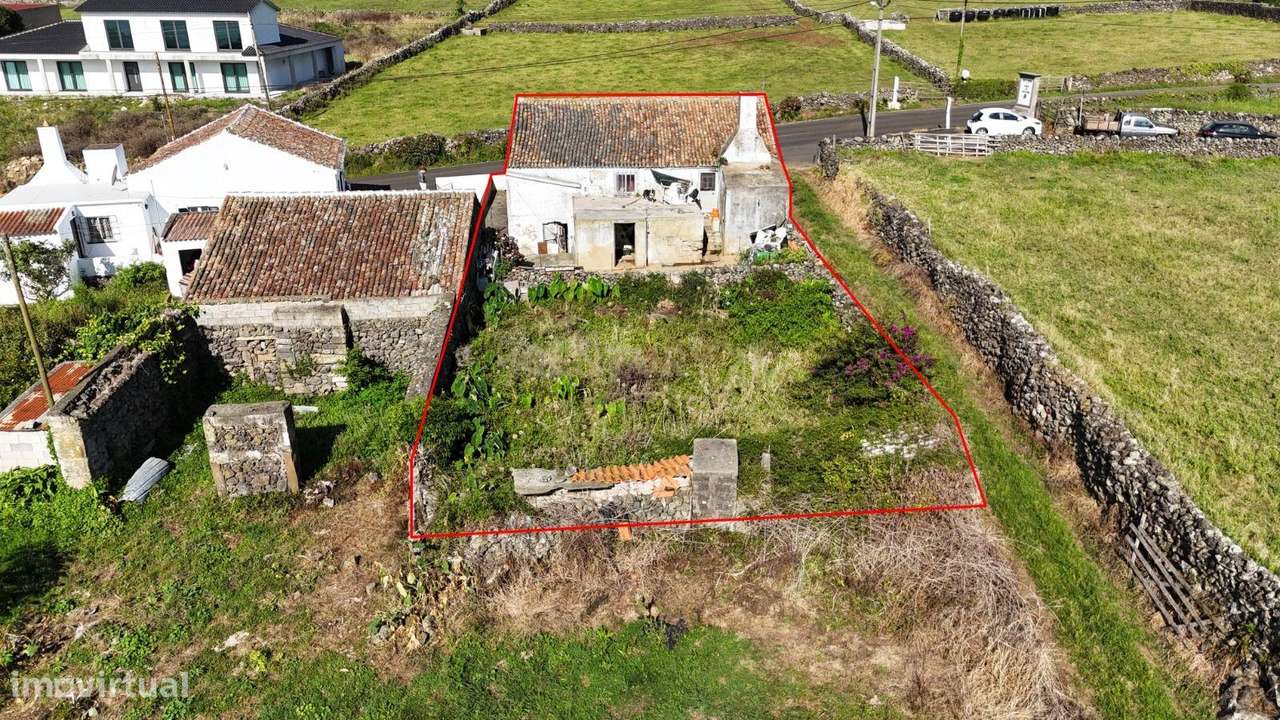 Moradia T3 em Vila de São Sebastião, ilha Terceira. - Grande imagem: 2/10