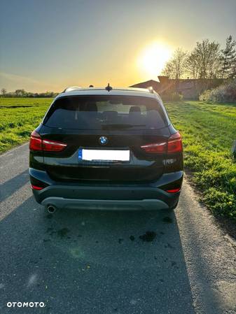 BMW X1 sDrive18i - 4