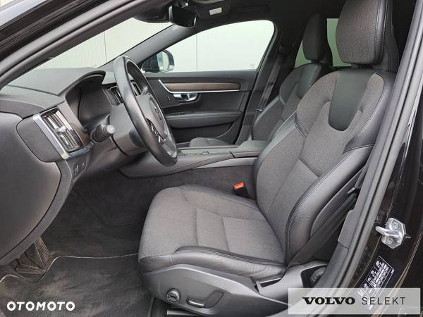 Volvo V90 Cross Country - 10