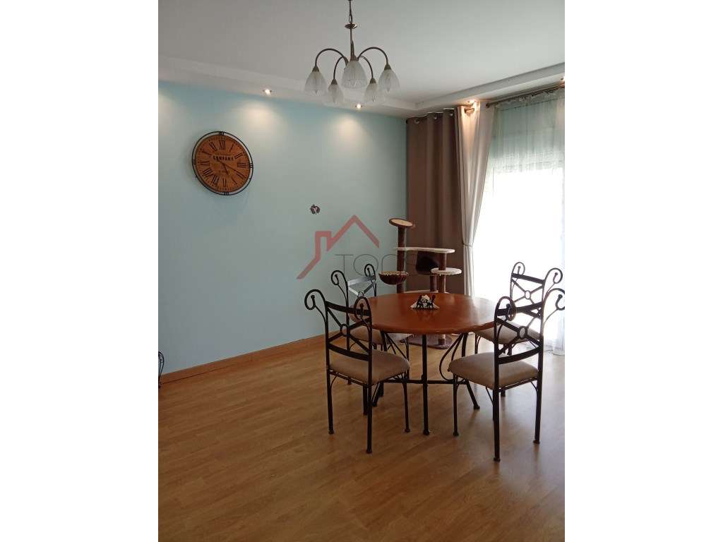 Apartamento T5 Exclusivo no Centro de Portimão
Apresentamos este e... - Grande imagem: 2/19