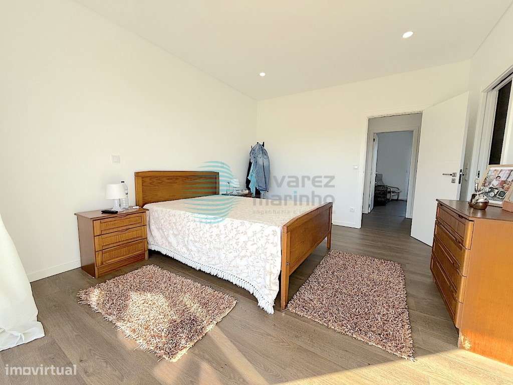 Excelente Moradia/Quintinha PISO TÉRREO V4, Ramalhal-31