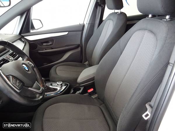 BMW 225xe Active Tourer Advantage - 11