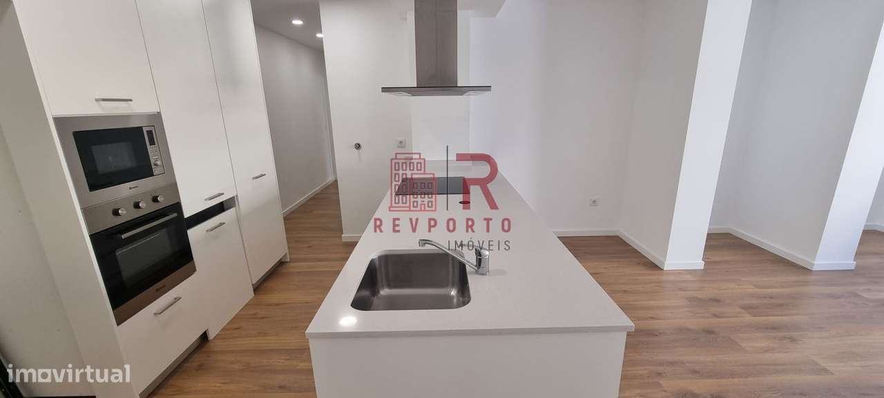 Apartamento T2, Novo, com suite e garagem dupla - Grande imagem: 3/36