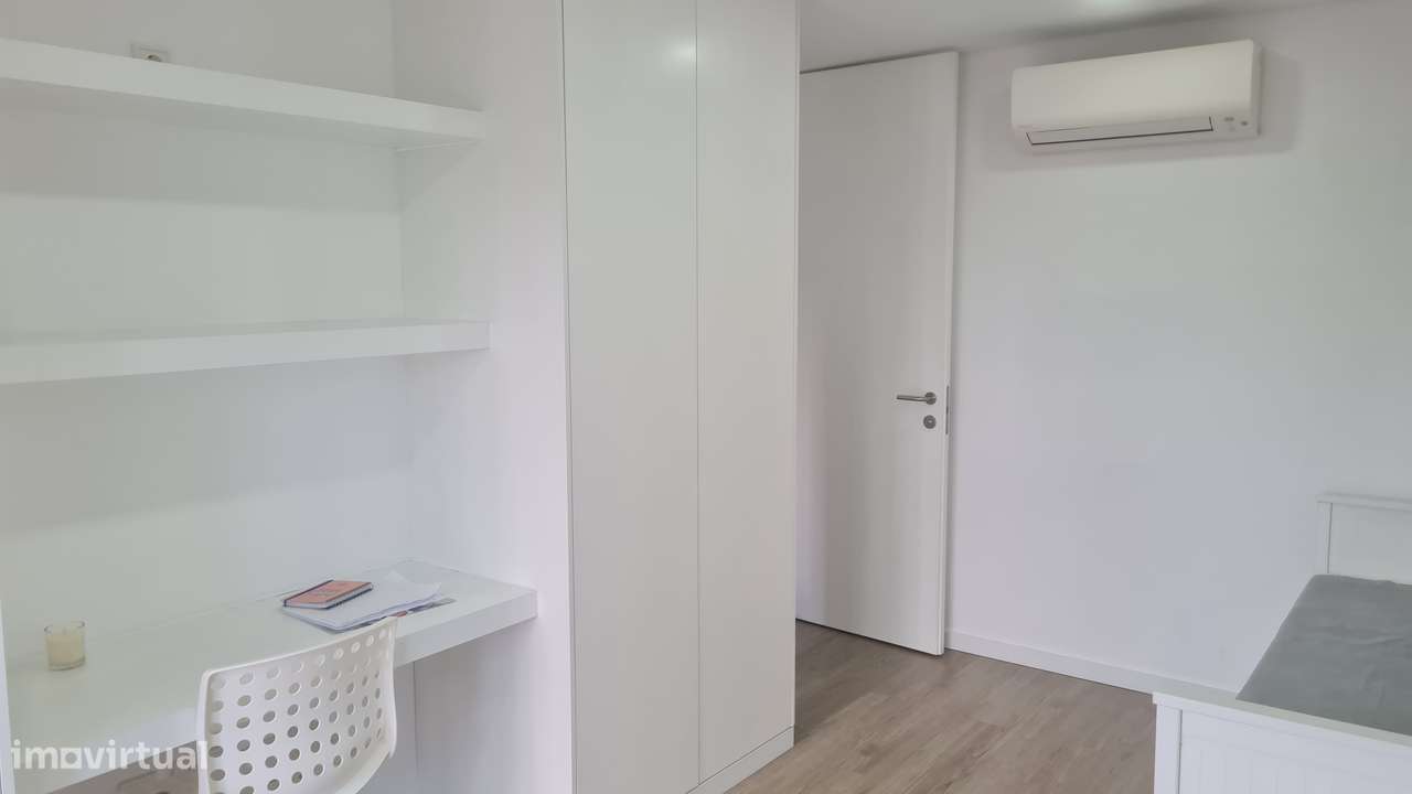 Apartamento  em Celas (Duplex e arrumo no sótão)-27