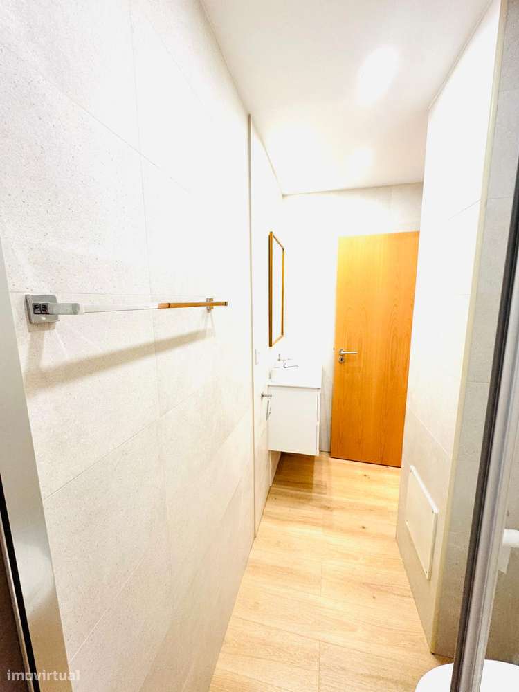 Apartamento com 2 quartos Marina Village Olhão - Grande imagem: 5/13