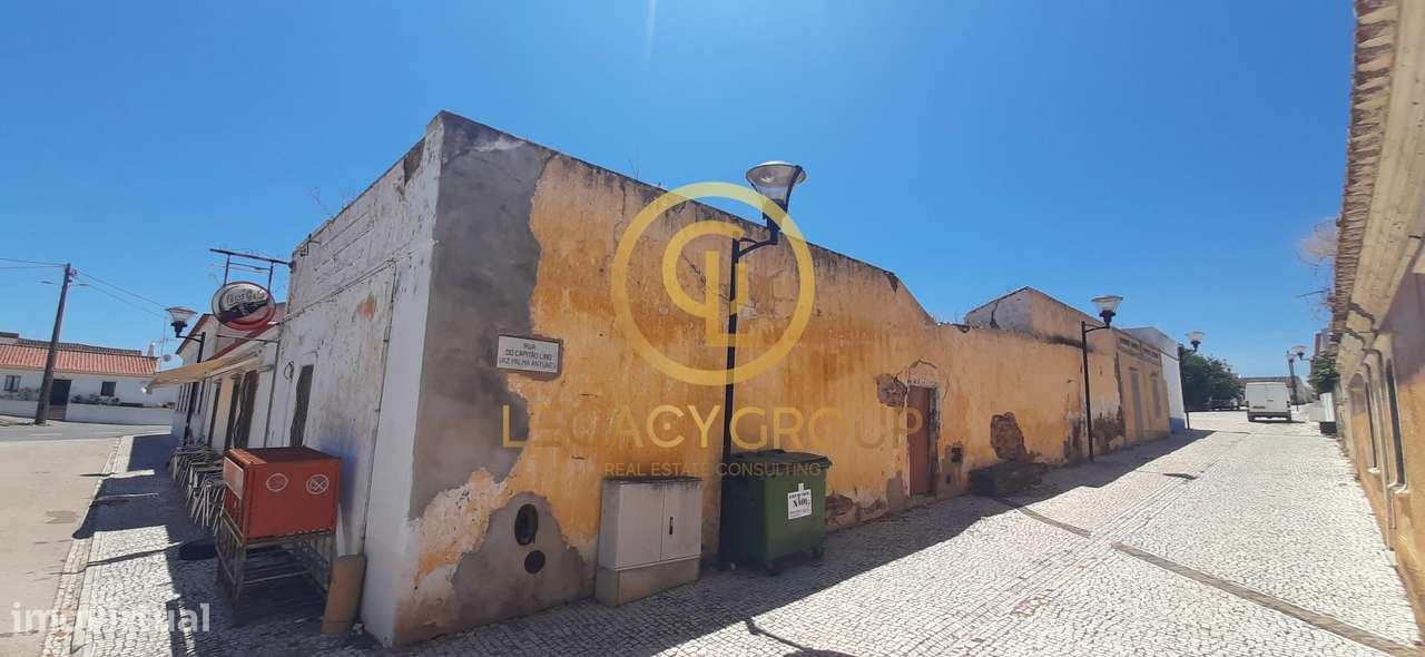 Conjunto de moradia Azinhal / Castro Marim - Grande imagem: 4/18