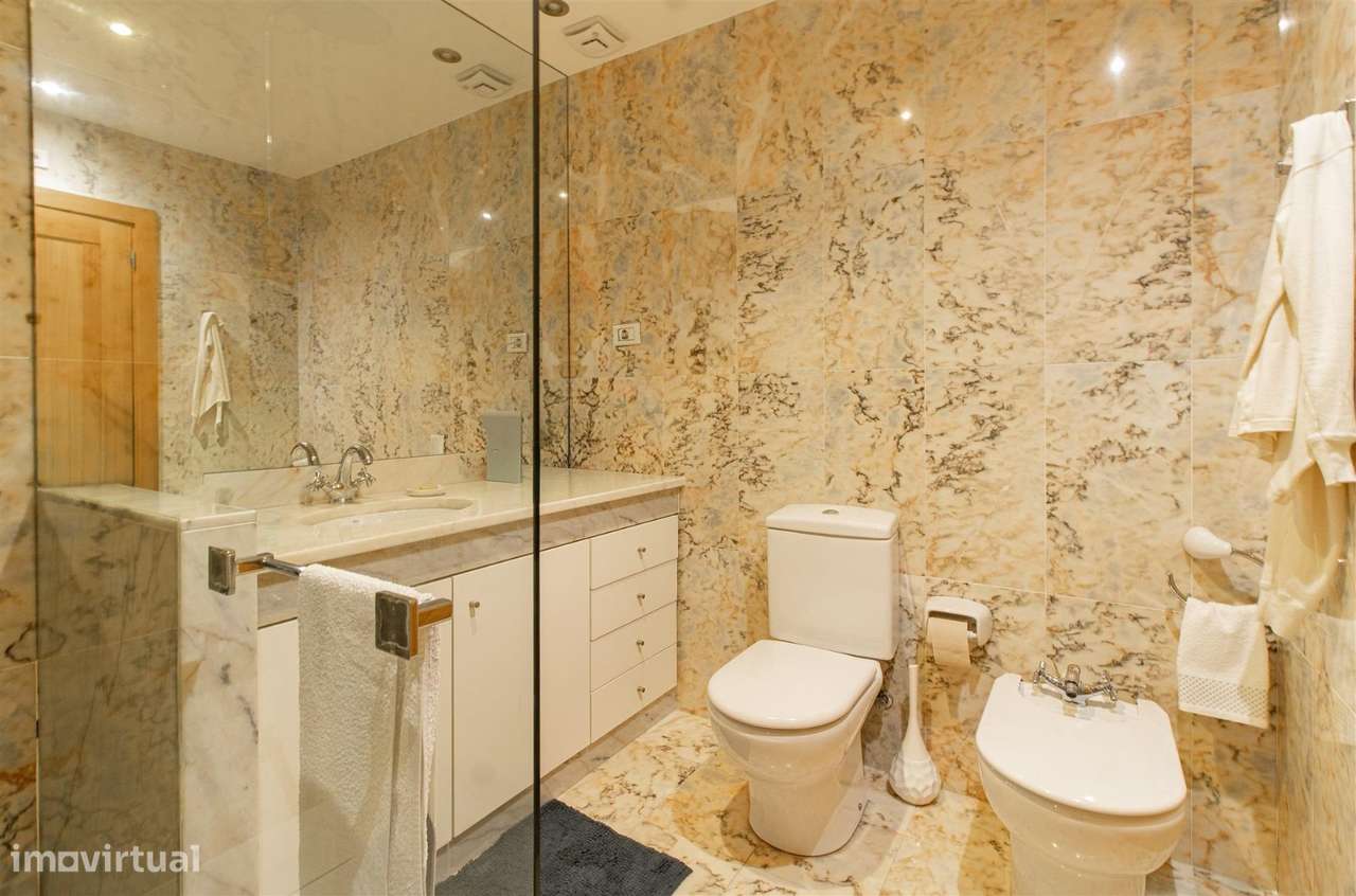 Apartamento T4, Abelheira-13
