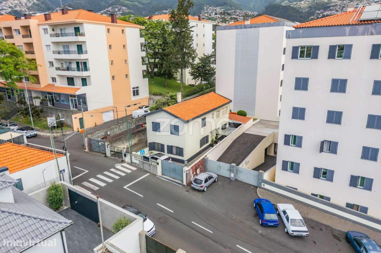 Moradia T3 em Santo António | Conforto, Localização e Estilo de Vid...-1