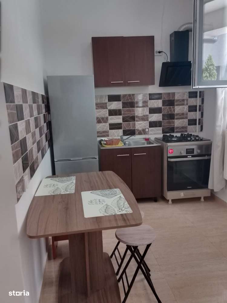 Garsoniera- spatioasa - Imagine principală: 2/8