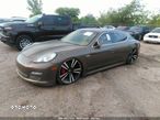 Porsche Panamera 4S - 2