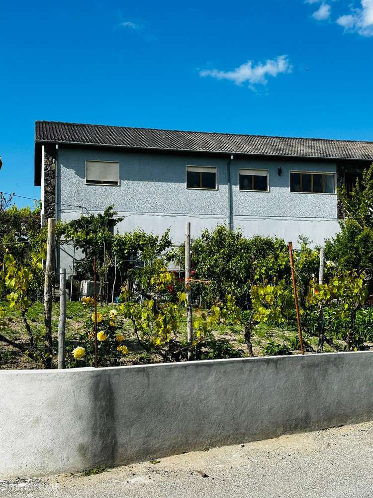 Imóvel de banco : escritura ao abrigo do simplex-48