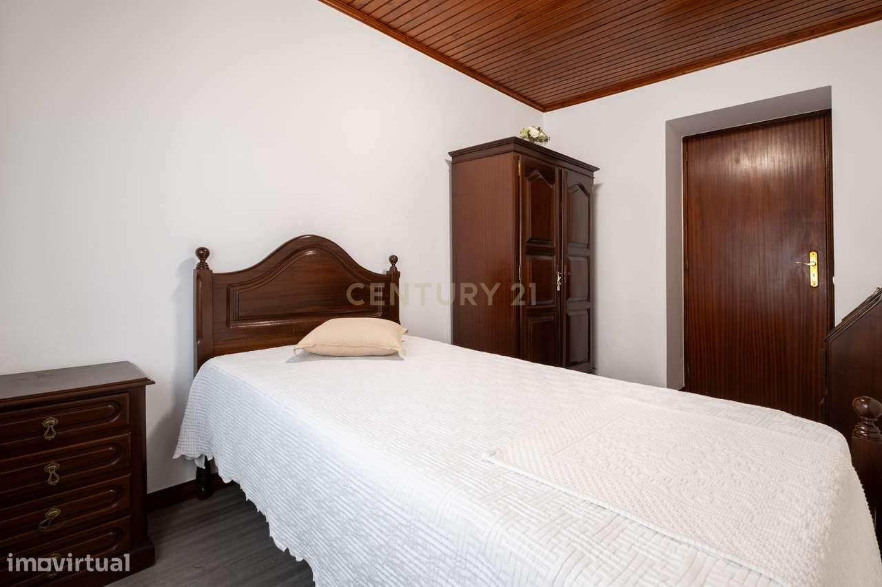 Moradia Típica Madeirense com Potencial Único – Piornais, Funchal-17