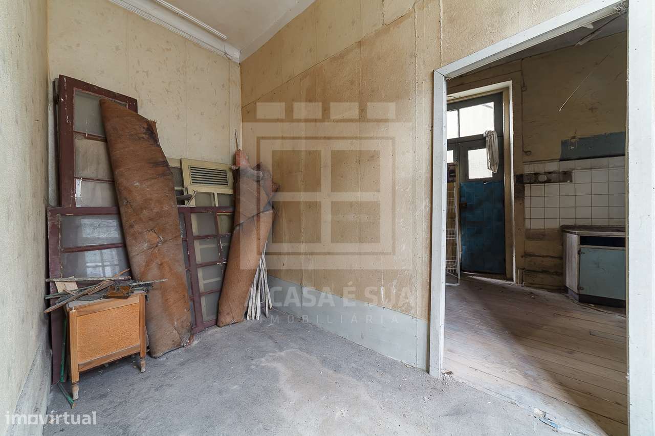 Prédio para venda na Rua de Costa Cabral, Porto - Grande imagem: 5/13