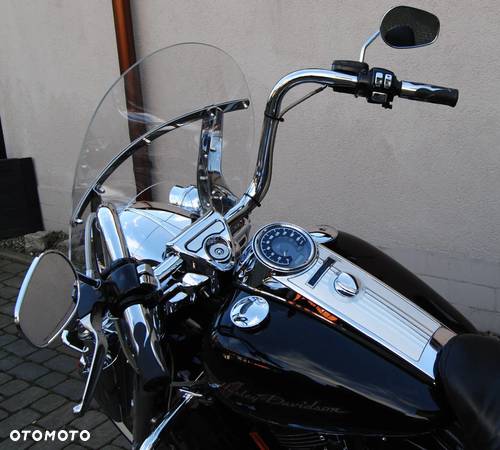 Harley-Davidson Touring Road King - 22