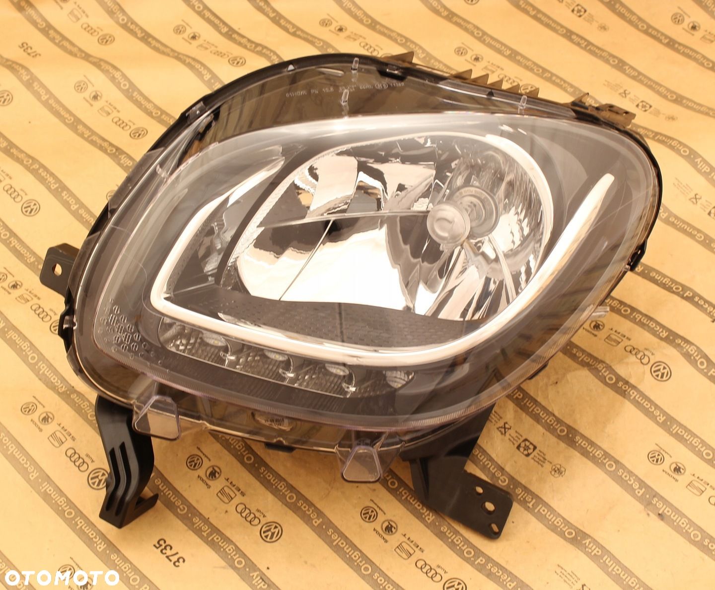 SMART FORTWO FORROUR W453 14-19 LAMPA ZWYKŁA  LED - 1