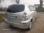 Toyota Corolla Verso 1.8 Premium + - 14