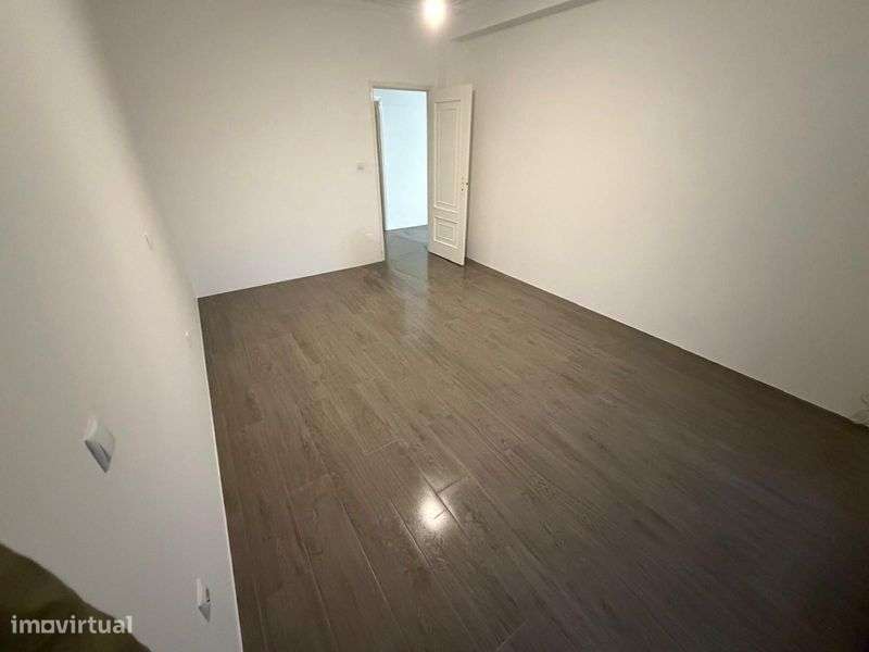 Arrendamento moradia T2  S joao de ponte guimaraes - Grande imagem: 5/12