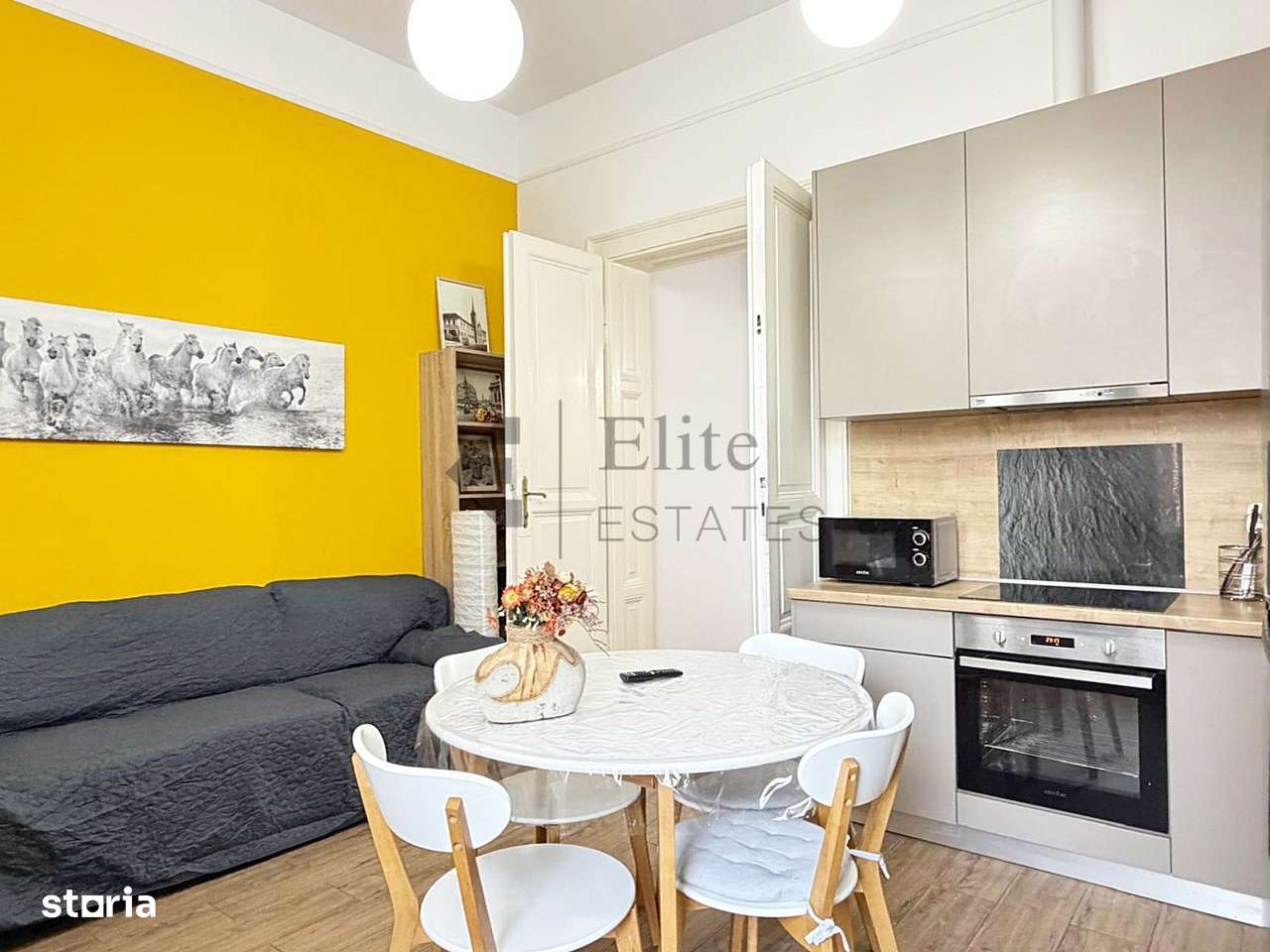 Apartament ultracentral cu 3 camere in Piata Unirii - Imagine principală: 3/13