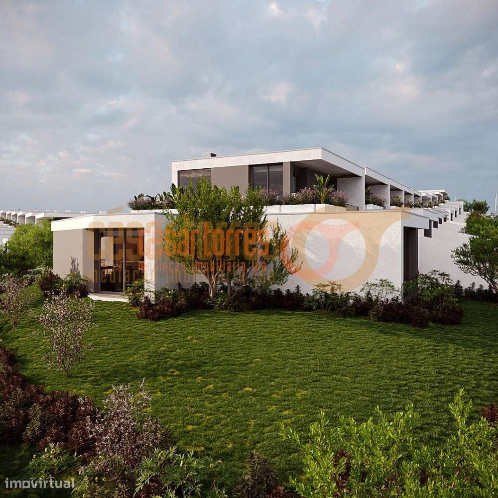 Moradia T3 + Office-21