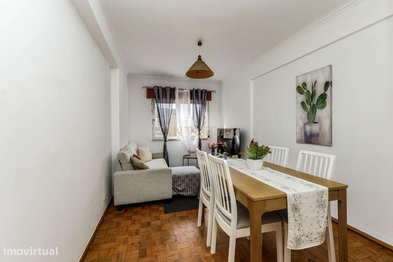 Excelente apartamento T1 +1 em Belas - Grande imagem: 3/18