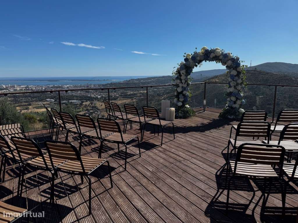 Restaurante e Cocktail Bar pronto a funcionar, totalmente mobilado ...-5