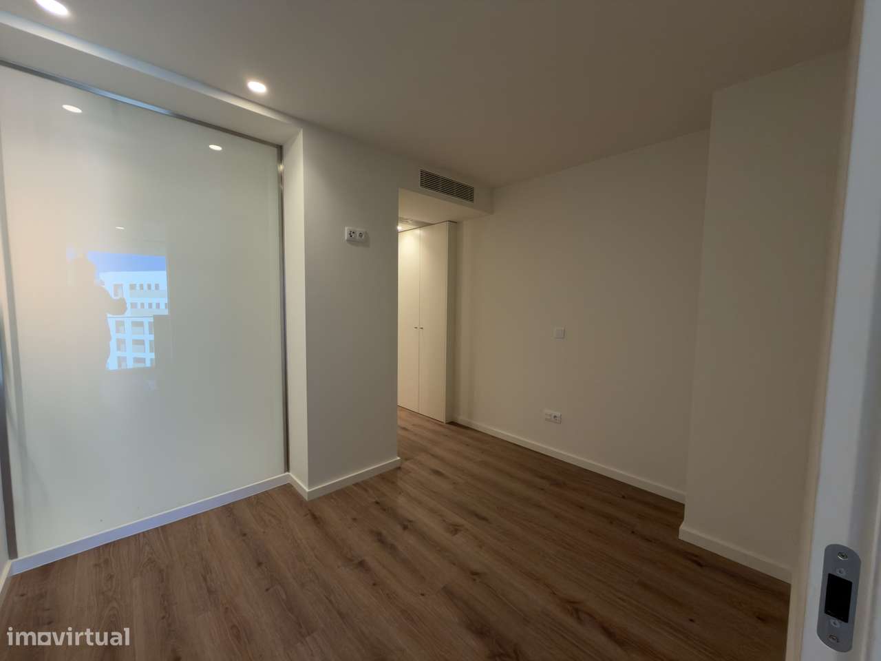 Apartamento T2 Duplex NOVO AO GAIASHOPPING-15