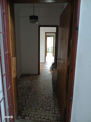 Vanzare apartament patru camere garaj boxa Palatul Cotroceni-12