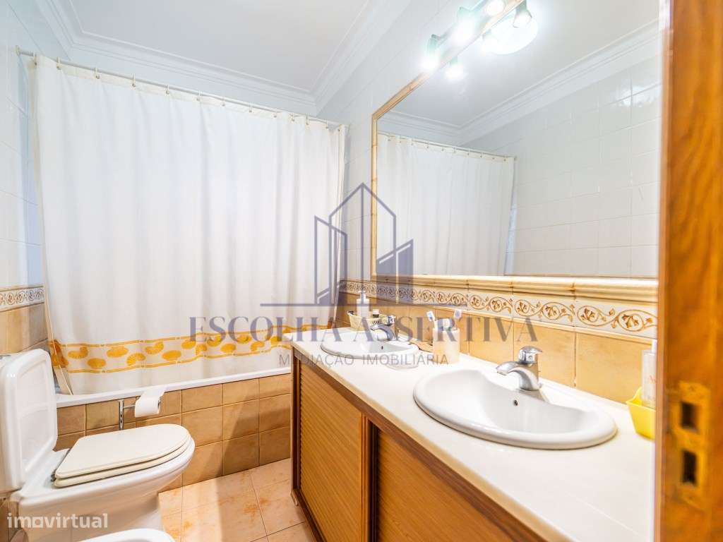 Elegância e Exclusividade na Aroeira - Moradia com Piscina, Jardim ...-49