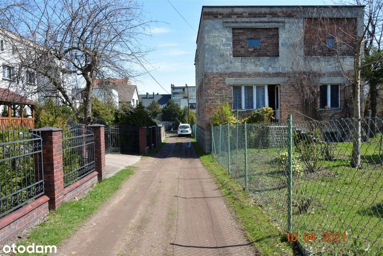 * Rezerwacja *Na sprzedaż dom z potencjałem - Pełny obrazek: 3/17