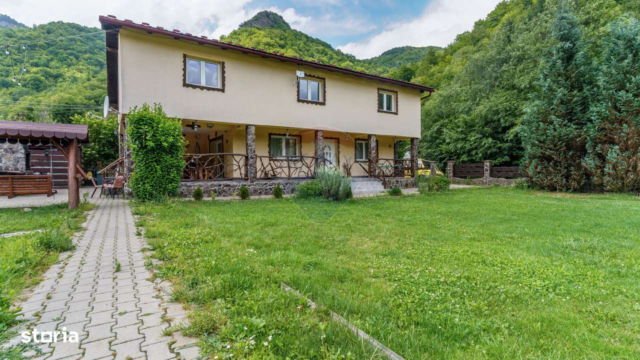 Cabana de vânzare –Mărișel, 10 camere, terasa 41mp, piscină, ciubăr - Imagine principală: 2/20