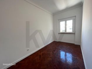 Apartamento T2 para arrendar em Campo de Ourique - Grande imagem: 4/10