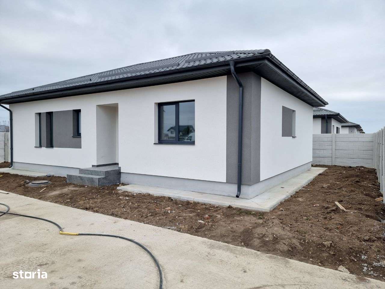 Casa individuală 4 camere 2 băi Bragadiru Zona Leroy Merlin - Imagine principală: 4/16