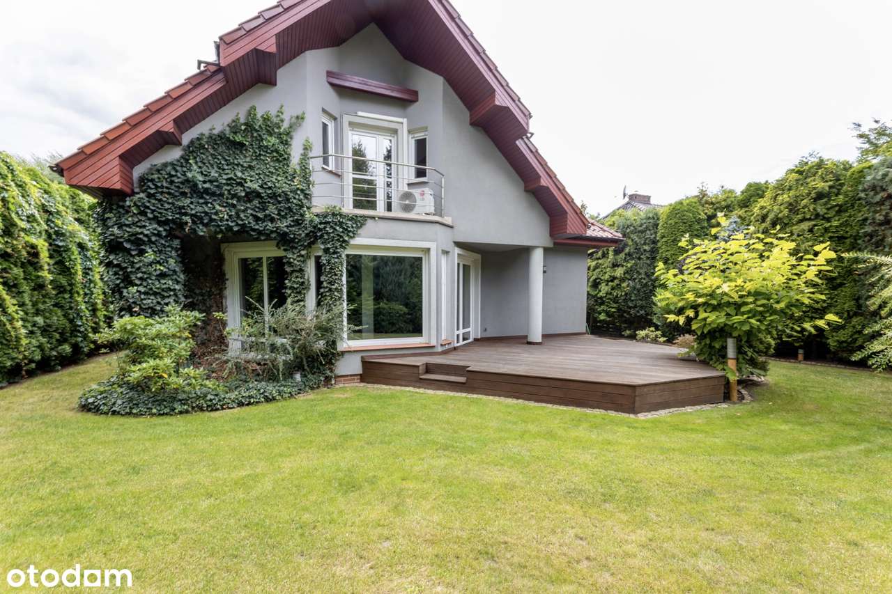 Dom na zamkniętym i strzeżonym osiedlu Zielonym w Chybach-16