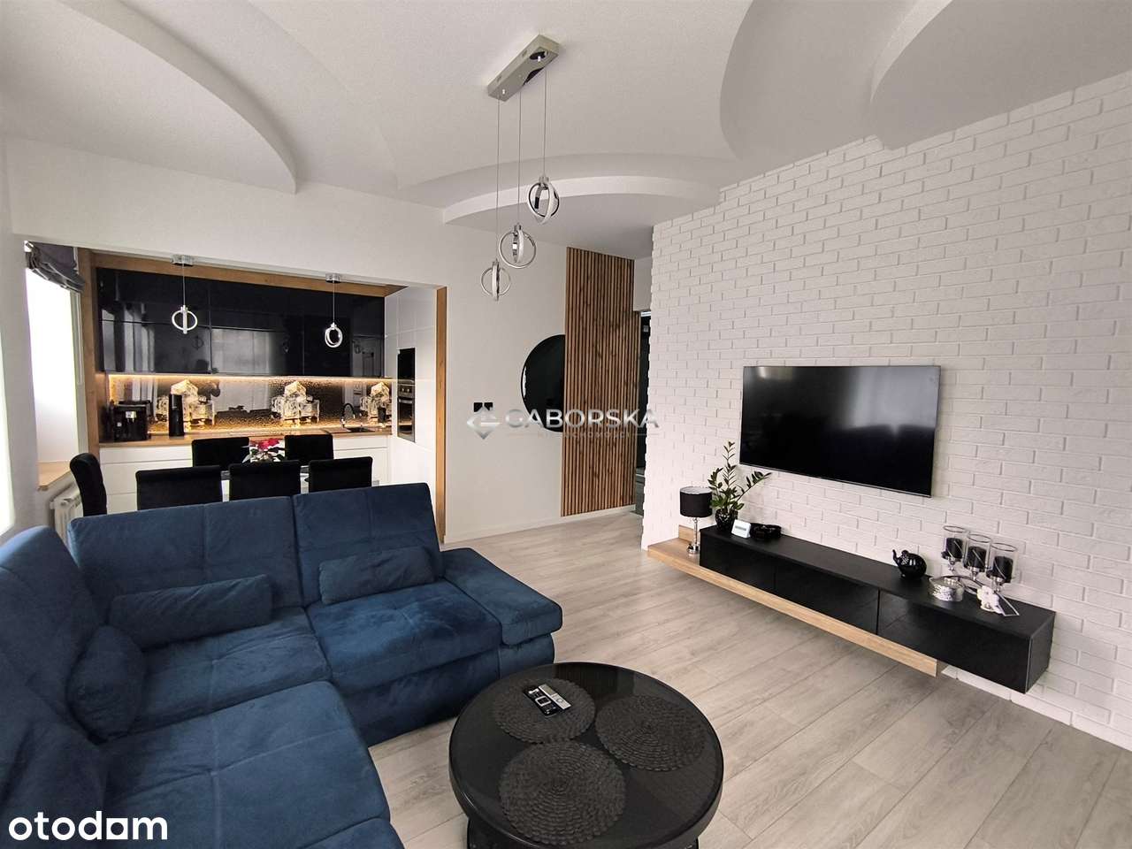 Ekskluzywne mieszkanie w Szczawnie Zdrój-0