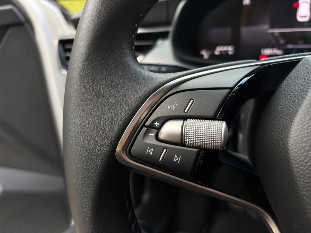 Skoda Kamiq 1.0 Tsi Essence Bezwypadkowy | Polski salon.