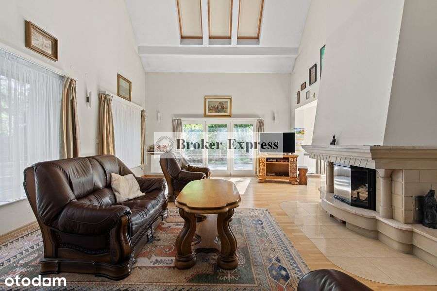 Dom w Konstancinie - Jeziornej!-14