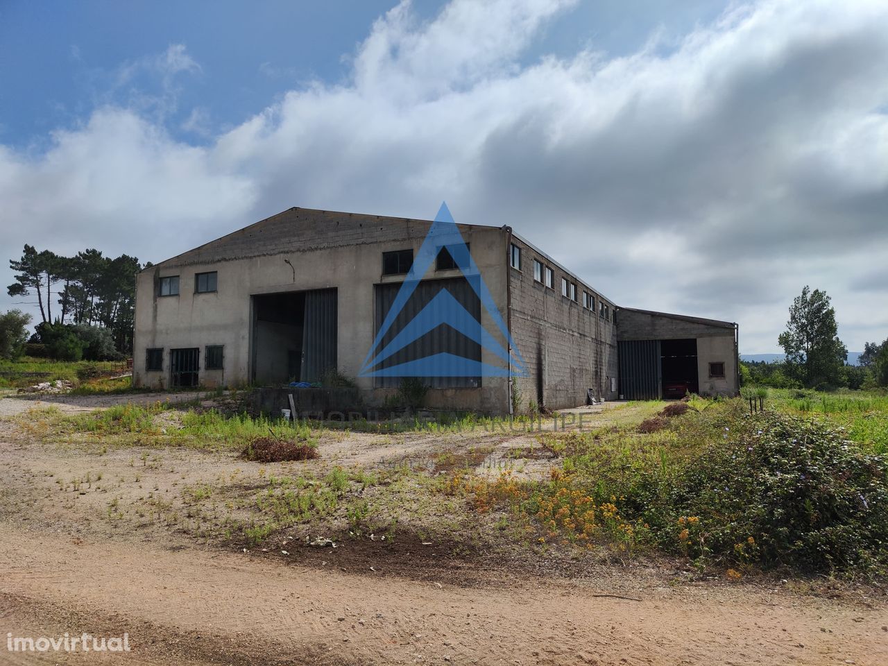 Armazém para venda