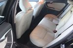 Volvo V60 Cross Country 2.0 D4 Plus Geartronic - 14