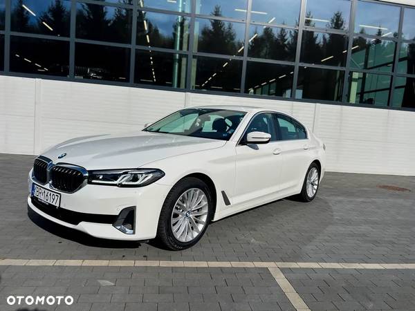 BMW Seria 5 520d xDrive Luxury Line - 2