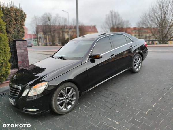 Mercedes-Benz Klasa E 300 BlueTec Hybrid - 2